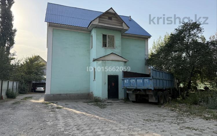 Отдельный дом · 4 комнаты · 240 м² · 8 сот., мкр Айгерим-2, Альмерек Абыз 124 — Угол шугыла за 120 млн ₸ в Алматы, Алатауский р-н — фото 2