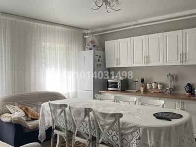 Часть дома · 3 комнаты · 90 м² · 24.55 сот., Андызбаева 10/1 — Село Акшатоган(первое отделение) за 12 млн ₸ в Балпыке Би