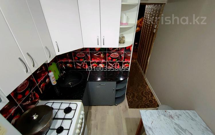 3-бөлмелі пәтер · 46 м² · 2/5 қабат, 4 мкр 15 — Акимат, бағасы: 7.5 млн ₸ в Степногорске — фото 2
