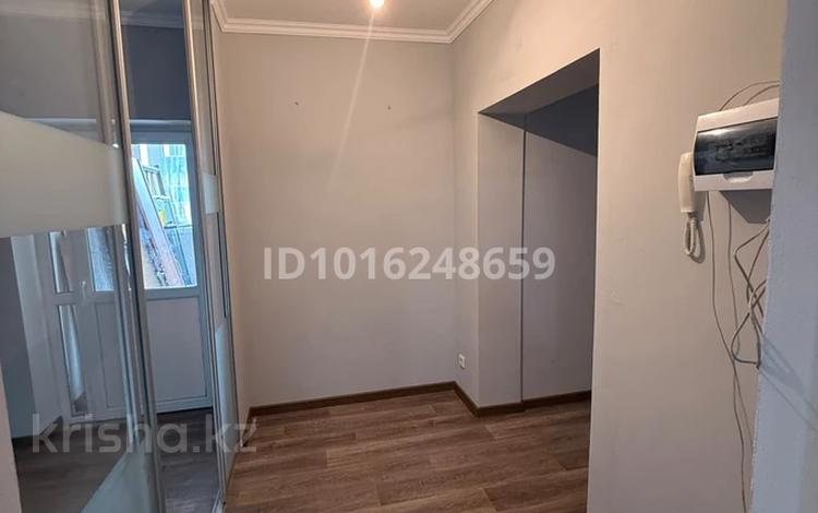 2-комнатная квартира · 65 м² · 6/9 этаж, мкр Шугыла 340/4 за 250 000 ₸ в Алматы, Наурызбайский р-н — фото 2