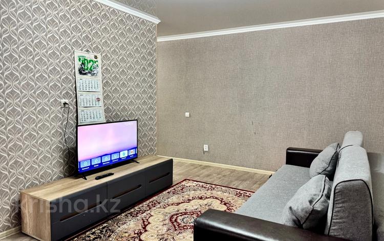 2-бөлмелі пәтер · 50 м² · 1 қабат, Кабанбай Батыра — Весна, Гостиница Усть-Каменогорск, Центральный Рынок, бағасы: 13 000 ₸ — фото 39
