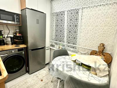 2-бөлмелі пәтер · 45 м² · 4/4 қабат, Көктем-1 ш/а., бағасы: 38.5 млн ₸ в Алматы, Бостандыкский р-н