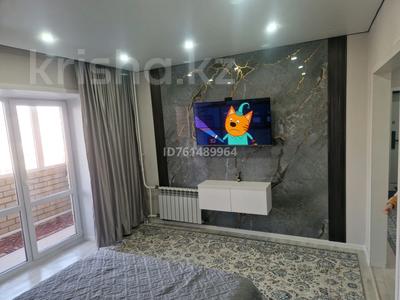 1-бөлмелі пәтер · 46 м² · 2/5 қабат, Гагарина 325/3 — 35 квартал,Онкология, бағасы: 15 000 〒 в Семее