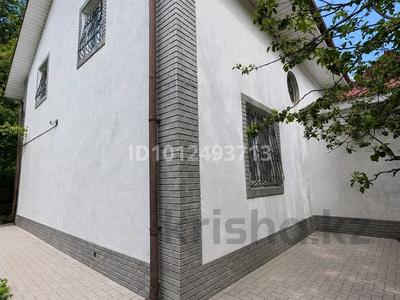 Отдельный дом · 5 комнат · 131 м² · 8.5 сот., мкр Тау Самал, Новая Ладушкина 44 за 120 млн ₸ в Алматы, Медеуский р-н