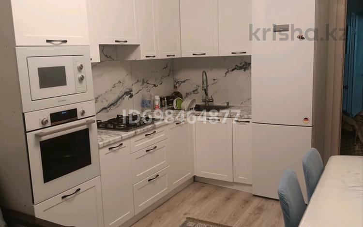 2-комнатная квартира, 65 м², 6/9 этаж, Мкр. Береке 59