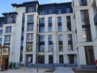 3-комнатная квартира · 91 м² · 1/6 этаж, мкр Михайловка , Аманжолова 100 за 65 млн ₸ в Караганде, Казыбек би р-н
