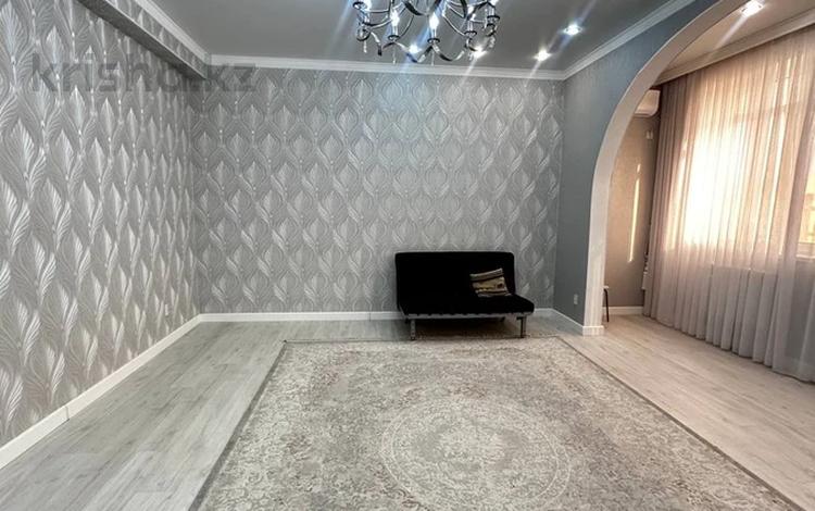 2-комнатная квартира · 68.5 м² · 5/10 этаж, 17-й мкр 99 за 22.5 млн 〒 в Актау — фото 2