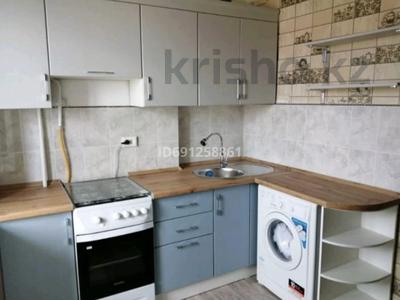 1-бөлмелі пәтер, 33 м², 6/6 қабат, мкр Жилгородок, бағасы: 8 млн 〒 в Актобе, мкр Жилгородок