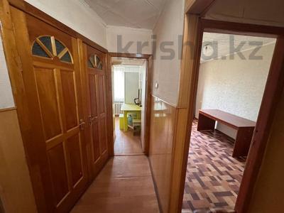 3-бөлмелі пәтер · 60 м² · 5/5 қабат, мкр Айнабулак-2, Брусыловского 120, бағасы: 29 млн 〒 в Алматы, Жетысуский р-н