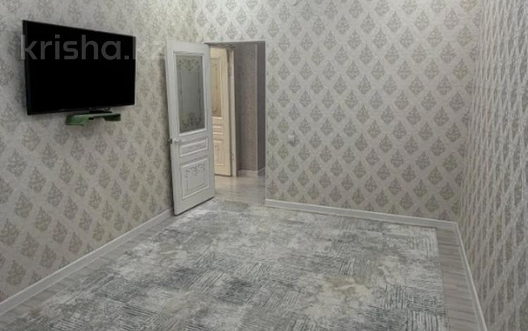 3-комнатная квартира · 92 м² · 1/10 этаж, 20-й мкр 26 за 32 млн ₸ в Актау — фото 2