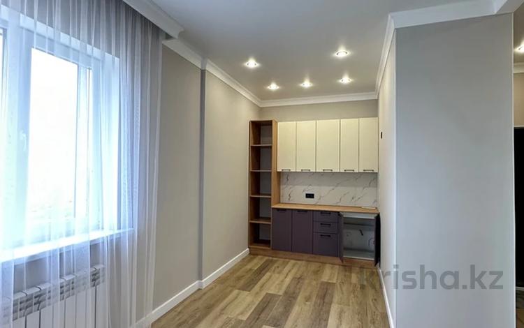 2-комнатная квартира, 40 м², 9/9 этаж помесячно, Е429 6