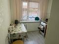 3-комнатная квартира · 62 м² · 2/5 этаж, Майкудук, 15й микрорайон 16 за 14 млн ₸ в Караганде, Алихана Бокейханова р-н — фото 8