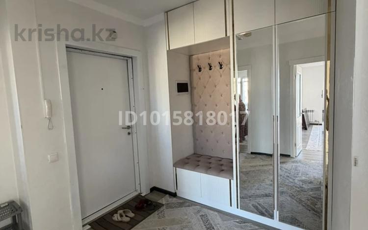 2-комнатная квартира · 78 м² · 9/12 этаж, 11 43/2 — ЖК Сауран, 11 көшемен 32 көше қиылысында орналасқан за 160 000 ₸ в Туркестане — фото 2