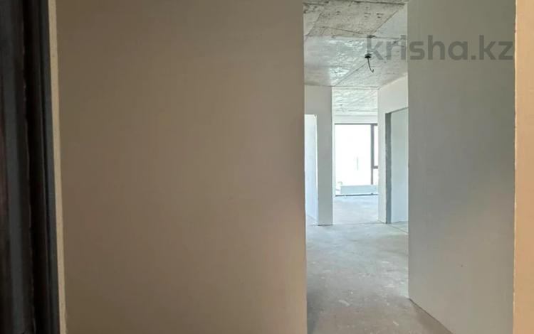 3-бөлмелі пәтер · 71 м² · 15/16 қабат, Байтерекова, бағасы: 42.5 млн ₸ в Шымкенте — фото 2