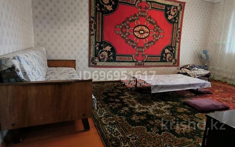 2-бөлмелі пәтер · 56.6 м² · 5/5 қабат, Толе би 86 — МЖК, бағасы: 9 млн ₸ в Кентау — фото 2