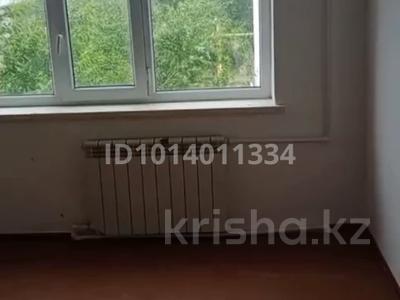 2-комнатная квартира · 54 м² · 3/5 этаж, Молодежный 48 за 7 млн ₸ в Кандыагаш
