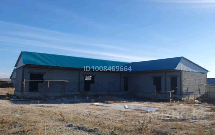 Үйдің бір бөлігі · 4 бөлме · 180 м², Алтын орда 2а 2а — Алтын орда, бағасы: 20 млн ₸ в Нургиса Тлендиеве — фото 2