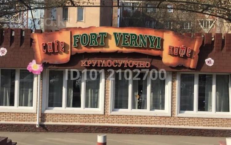 2-комнатная квартира · 57 м² · 4/7 этаж, ул. Толе би 160 за ~ 41 млн ₸ в Алматы, Алмалинский р-н — фото 44