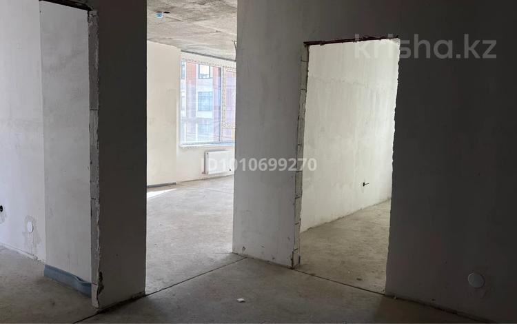 3-бөлмелі пәтер · 92.7 м² · 5/9 қабат, мкр Нурсая, Әбілқайыр Хан 69/3, бағасы: 45 млн ₸ в Атырау — фото 3