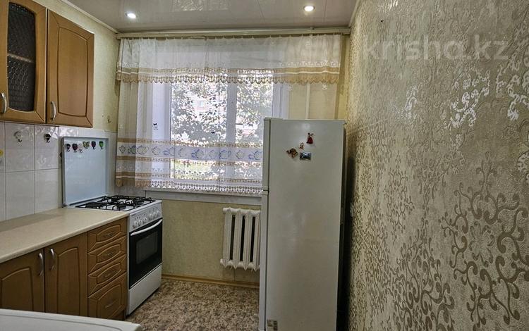 3-комнатная квартира · 64 м² · 3/5 этаж, 7 микрорайон 29 за 11 млн ₸ в Степногорске — фото 2