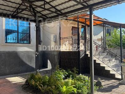 Отдельный дом · 10 комнат · 460 м² · 9 сот., мкр Думан-1, Халиуллина 202 — Зади магнума за 260 млн ₸ в Алматы, Медеуский р-н