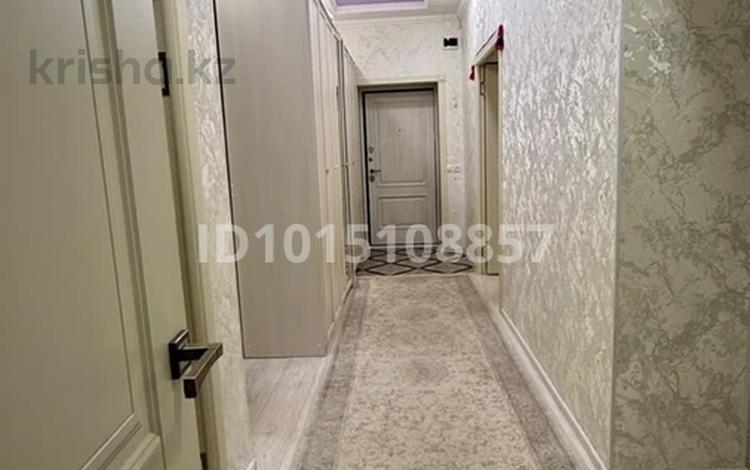 3-бөлмелі пәтер · 120 м² · 2/5 қабат, 32Б ш/а. 22, бағасы: 38 млн ₸ в Актау, 32Б мкр — фото 2