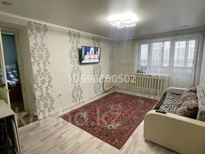 3-комнатная квартира · 60 м² · 5/5 этаж, Майкудук, Майкудук, мкр Мамыраева 32 — Рядом ТРЦ Каскад, детский сад Айгерим, школа 68 за 140 000 ₸ в Караганде, Алихана Бокейханова р-н