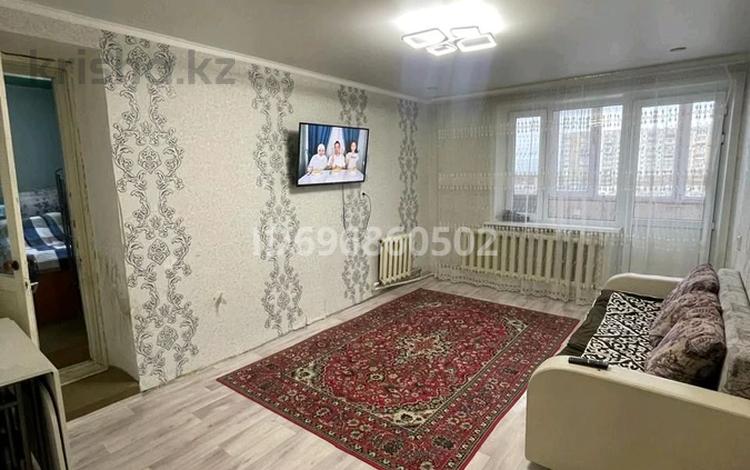 3-комнатная квартира · 60 м² · 5/5 этаж помесячно, Майкудук, Майкудук, мкр Мамыраева 32 — Рядом ТРЦ Каскад, детский сад Айгерим, школа 68