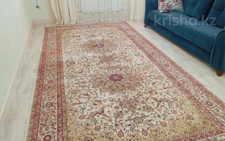 2-комнатная квартира · 60 м² · 1/5 этаж, мкр. Алтын орда, Хазрет досмухамеұлы 18/1 за 250 000 ₸ в Актобе — фото 2