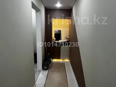 1-комнатная квартира · 18 м² · 2/5 этаж, мкр 8, Грешина 72 41 за 3.3 млн ₸ в Актобе