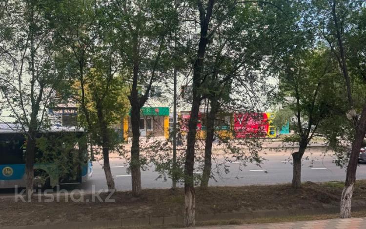Еркін, кеңселер, дүкендер мен бутиктер, қоймалар, қоғамдық тамақтану орны, сұлулық салондары, медорталықтар мен дәріханалар, білім орталықтары, ойын-сауық · 104 м², бағасы: 37 млн ₸ в Актобе, Старый город — фото 3