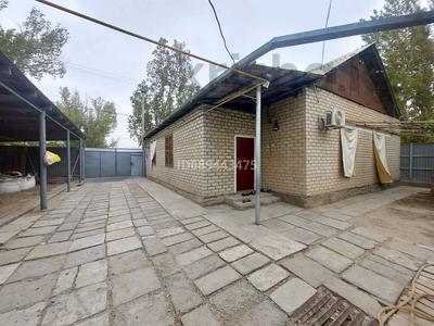 Аренда домов в Кызылординской обл.: 5-комнатный дом помесячно, 100 м², 6 сот., Торайгыров 155 — Еримбетова за 80 000 〒 5-комнатный дом помесячно, 100 м², 6 сот., Торайгыров 155 — Еримбетова за 80 000 〒 в