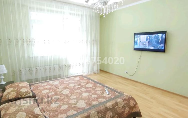 2-бөлмелі пәтер, 90 м², 14/14 қабат сағатына, Навои 68, бағасы: 2 000 〒 в Алматы, Ауэзовский р-н — фото 10