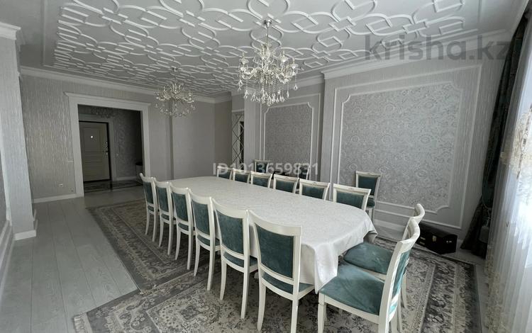5-бөлмелі пәтер · 160 м² · 4/10 қабат, Ахмет Байтурсынулы 29б, бағасы: 89.9 млн ₸ в Астане, Есильский р-н — фото 2
