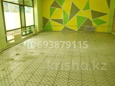 Офисы, магазины и бутики, склады, салоны красоты, фитнес и спорт, образование, развлечения, конференц-залы, кабинеты и рабочие места, студии · 150 м² за 2 500 〒 в Таразе