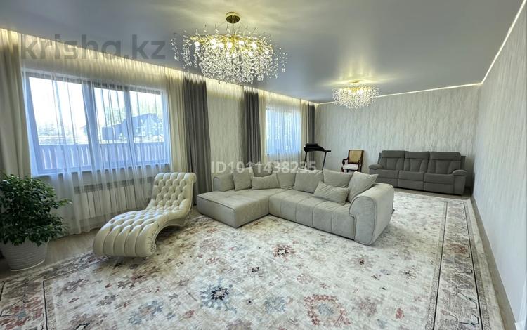 Жеке үй · 4 бөлме · 240 м² · 6 жүзд., Жаңадәуір 16В — улица Таттимбета 16в, бағасы: 150 млн ₸ в Алатау, Жанадаур — фото 2