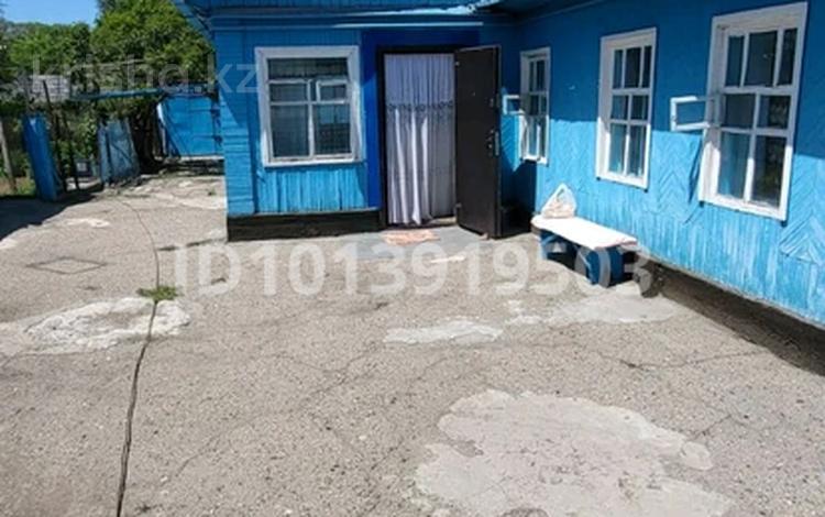 Отдельный дом · 3 комнаты · 61 м² · 12.2 сот., Тлендиева 27 за 26 млн ₸ в Карабулаке (п.Ключи) — фото 2