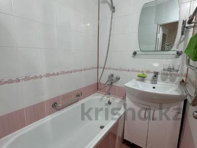 3-комнатная квартира · 67 м² · 1/5 этаж, мкр Тастак-2 30 за 40.5 млн ₸ в Алматы, Алмалинский р-н