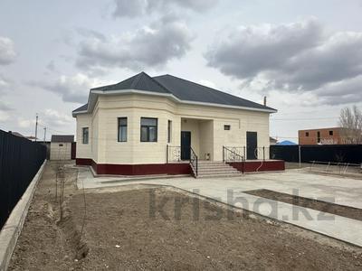 Отдельный дом • 5 комнат • 185 м² • 10 сот., Наурызбаев за 41 млн 〒 в 