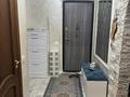 2-бөлмелі пәтер · 70 м² · 2/5 қабат, мкр Аксай-3А 63 — Яссауи, бағасы: 18 000 ₸ в Алматы, Ауэзовский р-н — фото 2