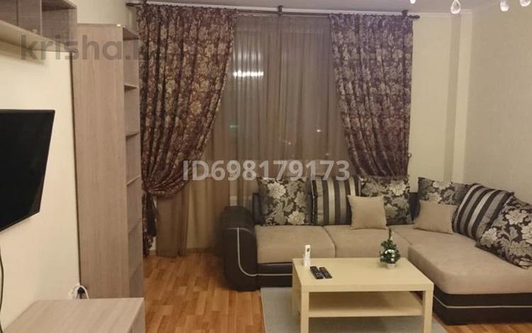 3-бөлмелі пәтер · 70 м² · 3/9 қабат · тәулік бойы, улица Жангир хана, бағасы: 8 500 〒 в Уральске — фото 3