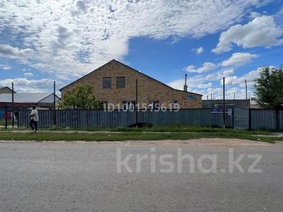 Отдельный дом · 5 комнат · 188 м² · 10 сот., мкр Уркер 122 — Ақсүйек за 38 млн 〒 в Астане, Нура р-н