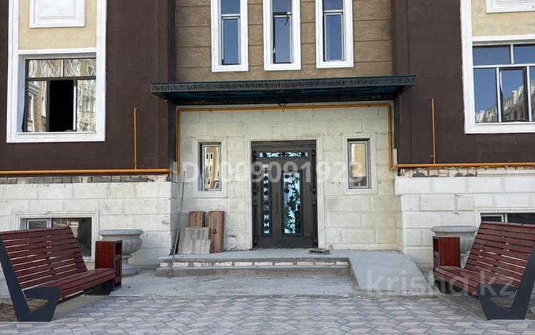 4-бөлмелі пәтер · 171.18 м² · 3/8 қабат, 32А мкр, бағасы: 51 млн ₸ в Актау — фото 2