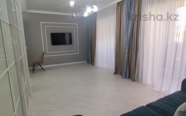 1-комнатная квартира · 70.6 м² · 2/5 этаж, Северо восток 19/2 за 28 млн ₸ в Уральске — фото 2