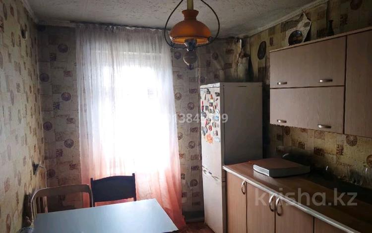 4-бөлмелі пәтер · 85 м² · 2/2 қабат, Кирова/Борониной 91а, бағасы: 18 млн ₸ в Балкашине — фото 2