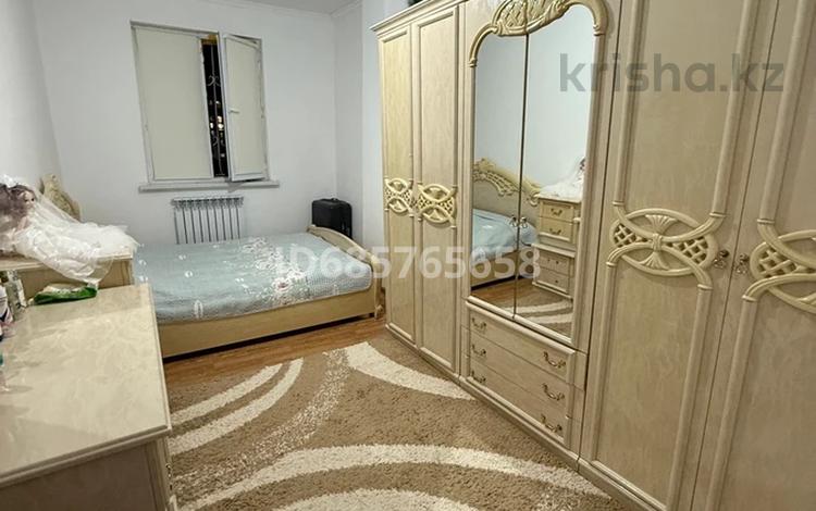 2 комнаты · 65 м² · 3 этаж, мкр Туран 40 за 200 000 ₸ в Шымкенте, Каратауский р-н — фото 2