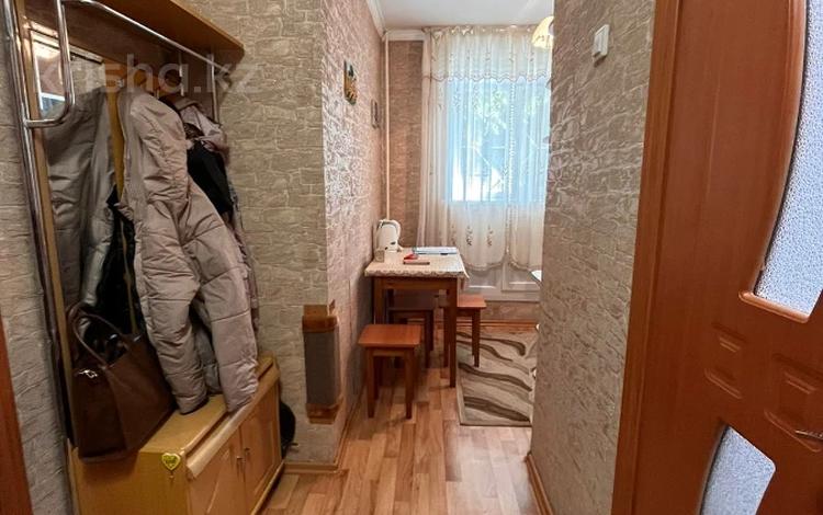 1-комнатная квартира, 21 м², 1/5 этаж, Каирбаева 74 за 9 млн 〒 в Павлодаре — фото 2