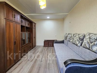 1-комнатная квартира, 34 м², 2/9 этаж помесячно, Чернышевского 110 за 100 000 〒 в Темиртау