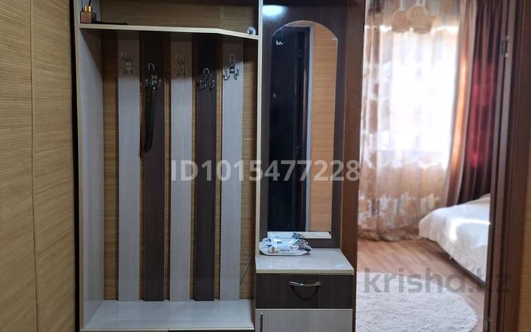 2-комнатная квартира · 43 м² · 2/6 этаж, Кенесары хана 83/1 за 240 000 ₸ в Алматы, Бостандыкский р-н — фото 2