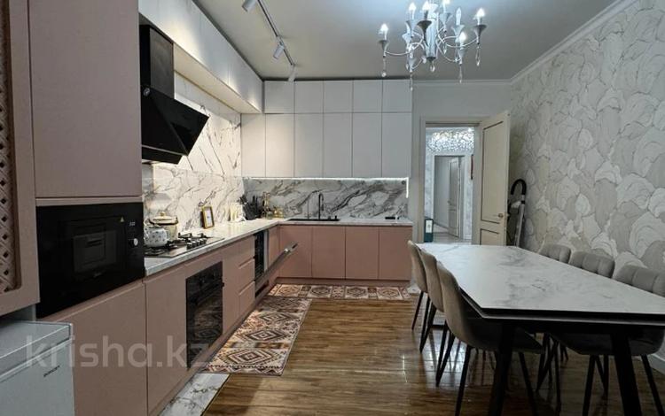 4-бөлмелі пәтер · 156.3 м² · 2/5 қабат, мкр. Алтын орда, бағасы: 46 млн ₸ в Актобе — фото 20